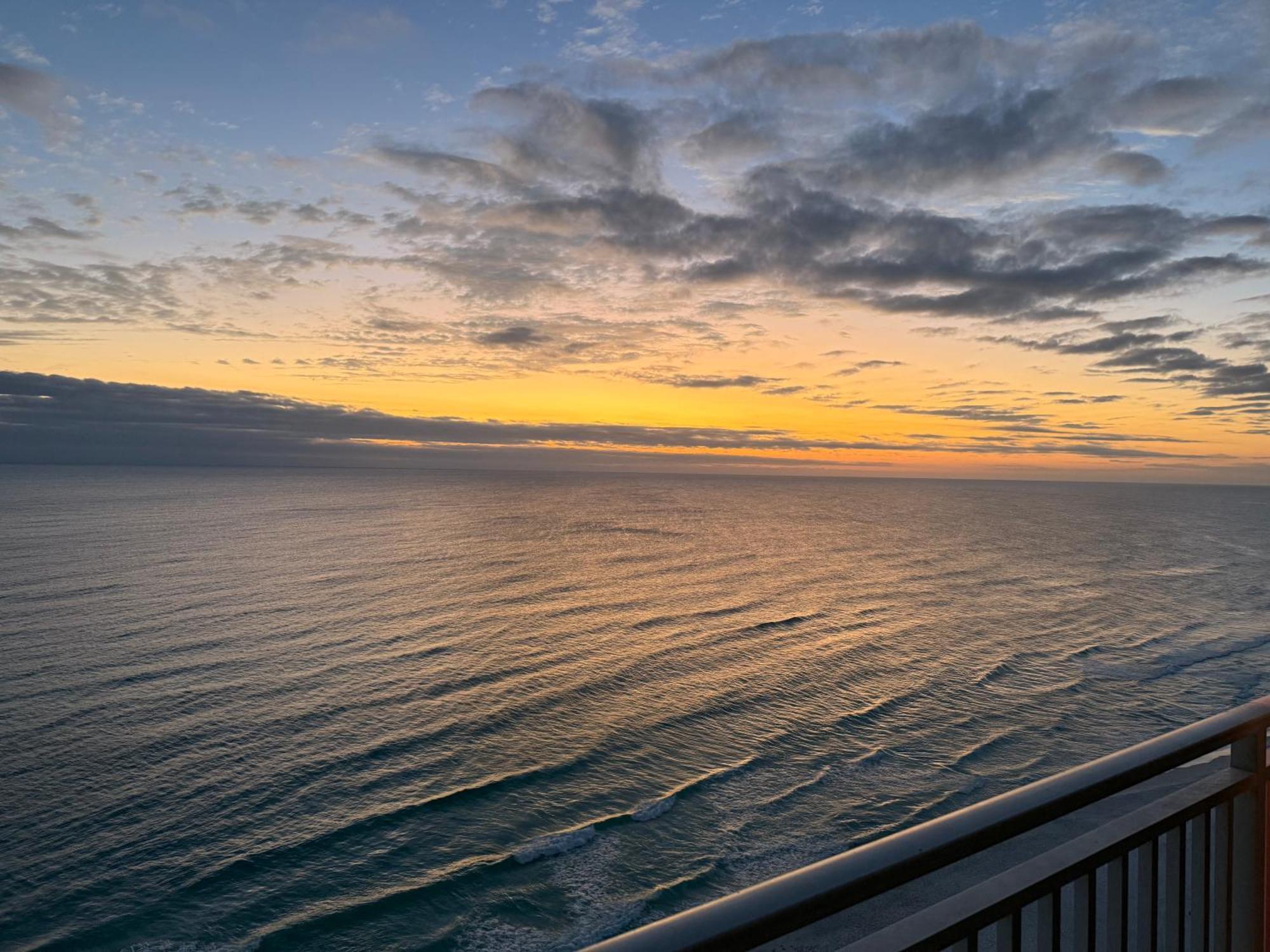 Beachfront Oasis At Splash Resort And Condos Panama City Beach Exteriér fotografie